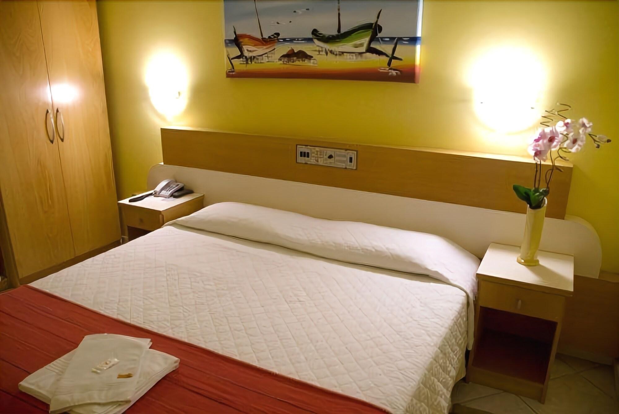 Hotel Italia Balneário Camboriú Extérieur photo
